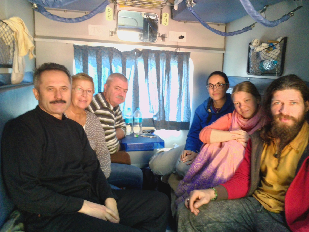 В экспрессе Нью-Дели- Гоа