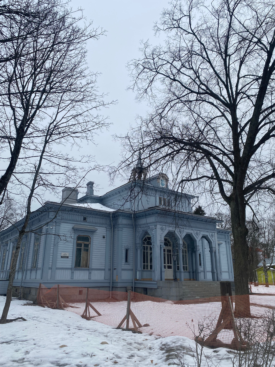 Здание ратуши на реконструкции.