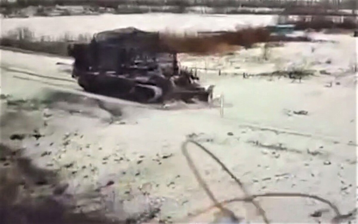     / Источник: Кадр из видео