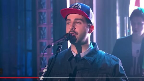    Иван Ургант. Фото: sanktpeterburg.bezformata.com