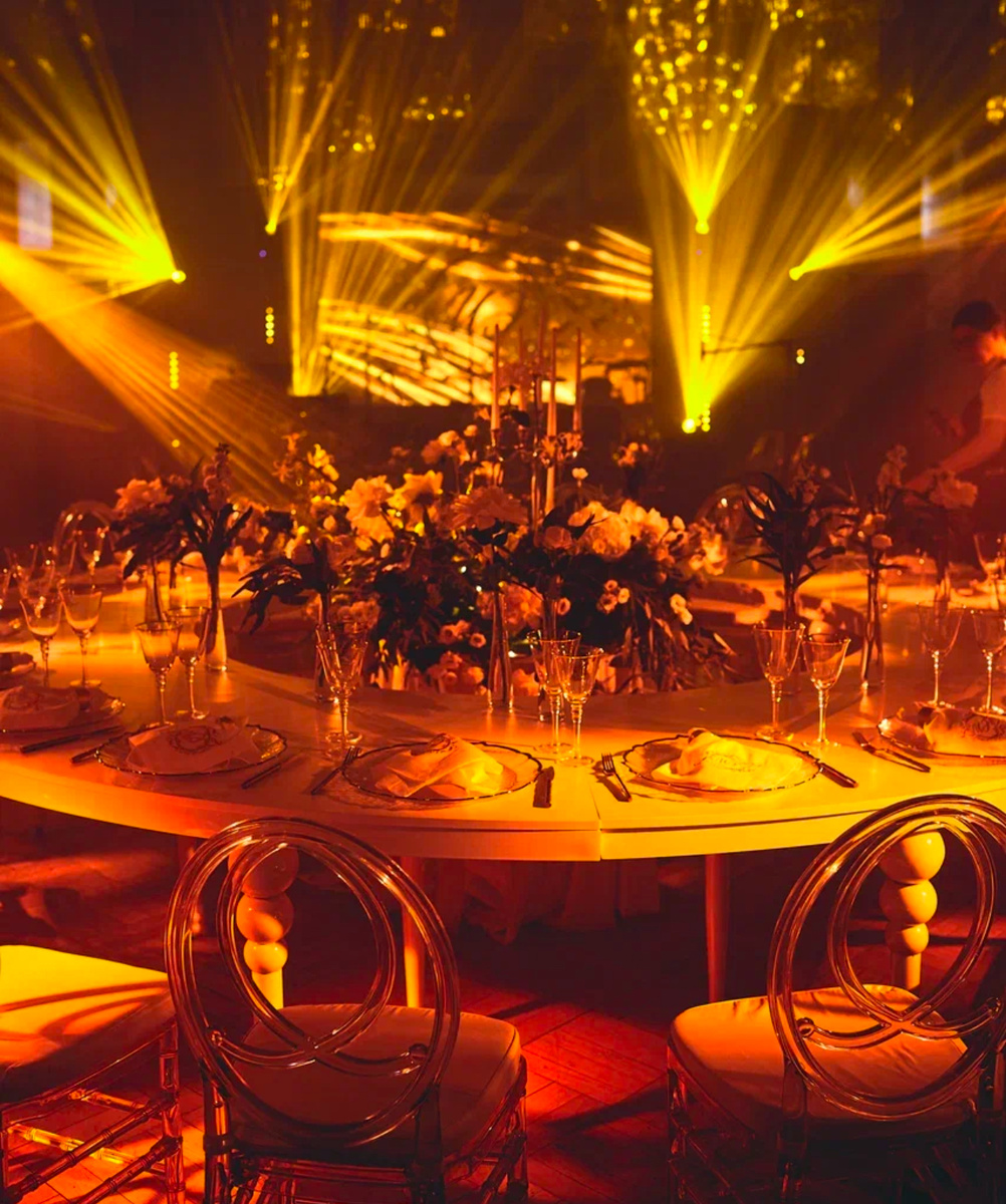 Иммерсивная свадьба от КейтерингБЮРО в особняке Леман (Москва) 