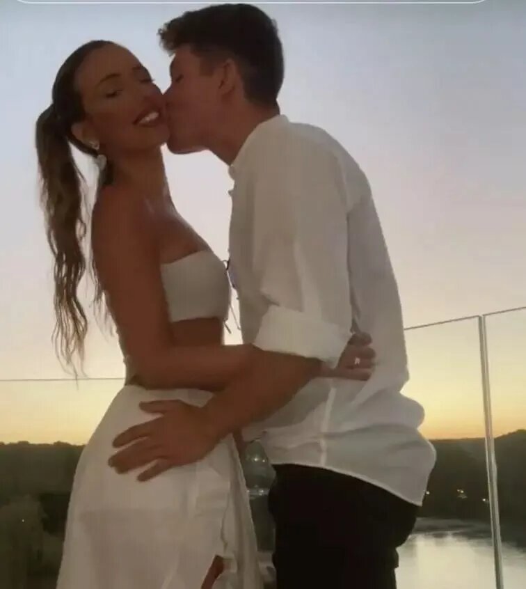 Фран и Эстела📷
