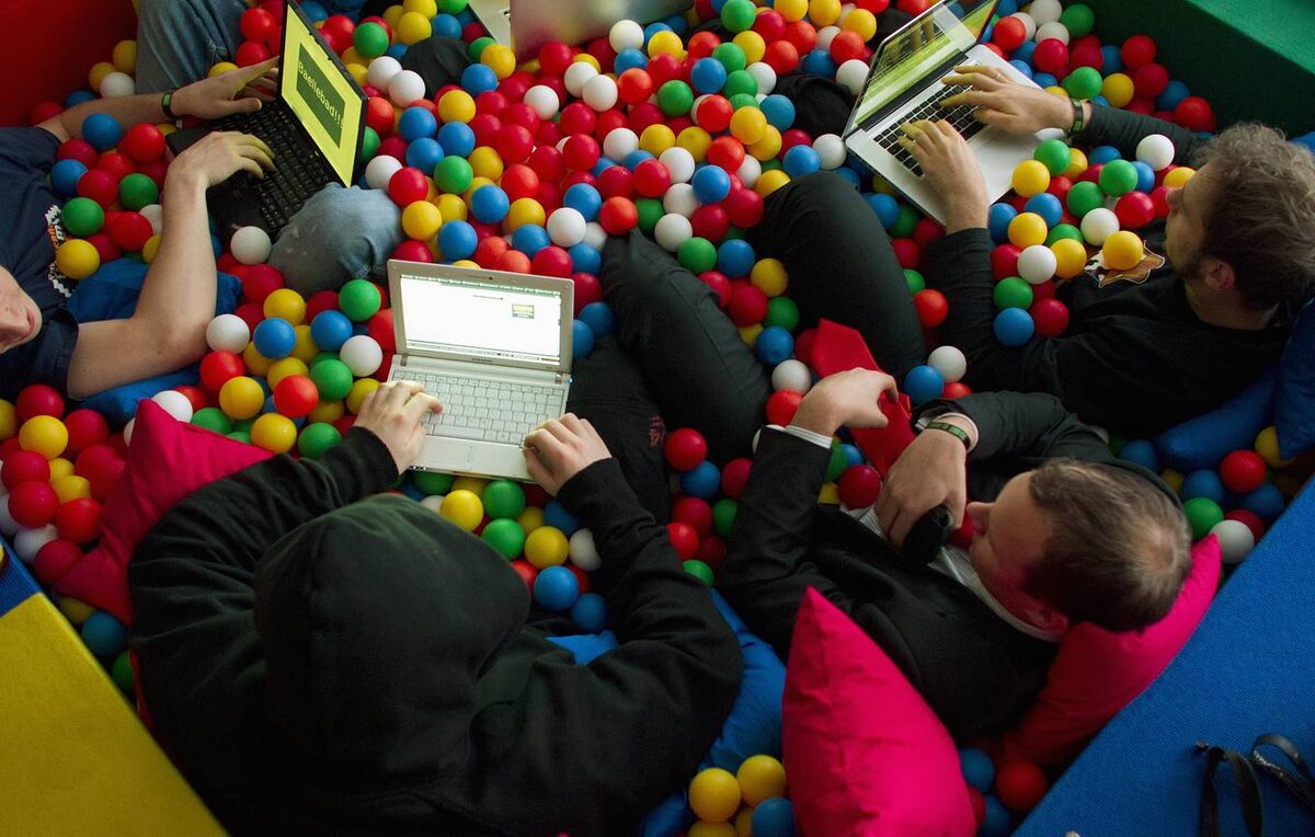 © REUTERS/Thomas Peter
