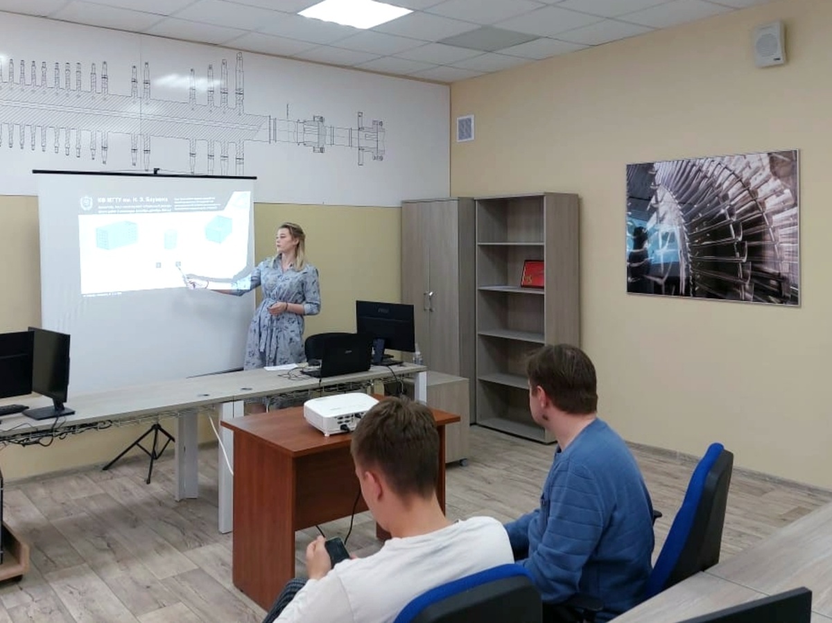    Мир программирования на ладони: учеба в Калужском филиале МГТУ им. Н.Э. Баумана