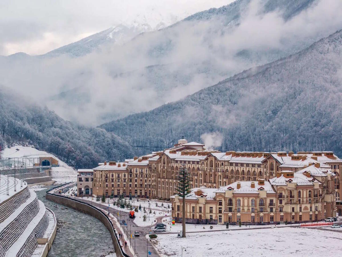Поляна Rouge в Красной поляне