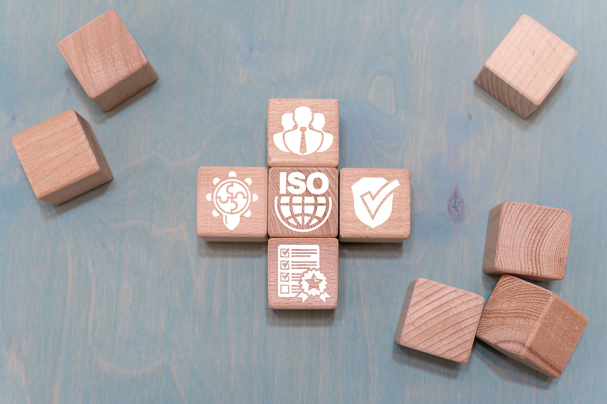    Знак качества на продукции вызывает у людей больше доверия. Источник: Shutterstock