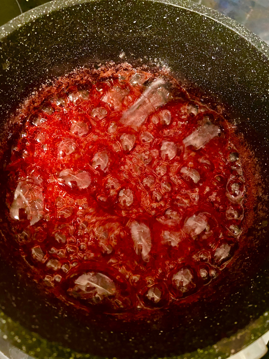 Фото автора, варю леденцы