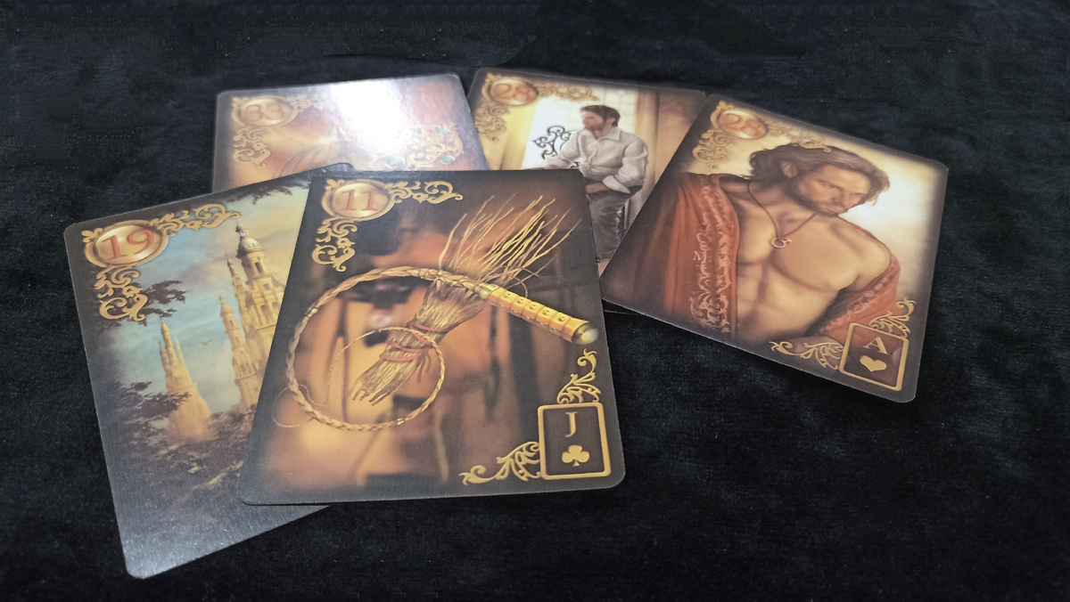 Дополнительные карты к предиагностике состояния мужчины в раскладе: Как его отпустить?