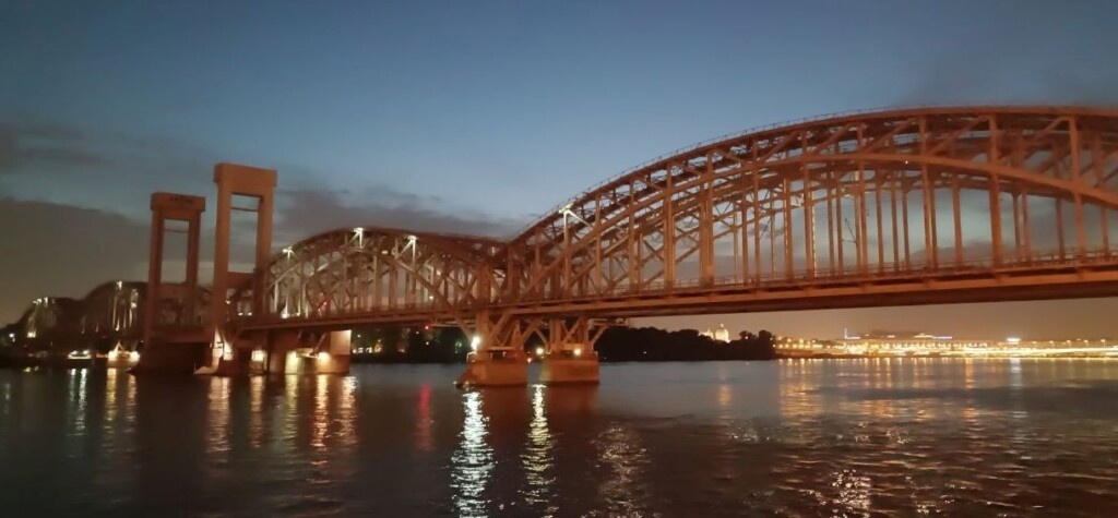 Финляндский мост / Фото: iatochka.news