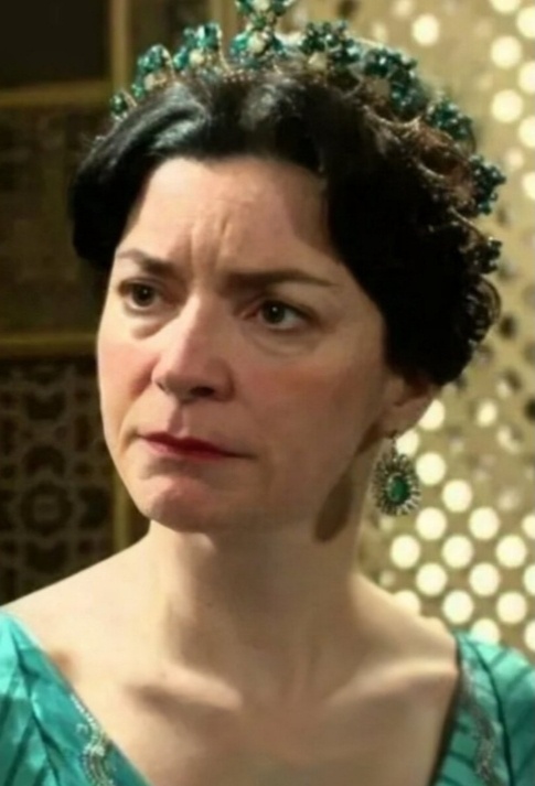                                Нурбану Султан