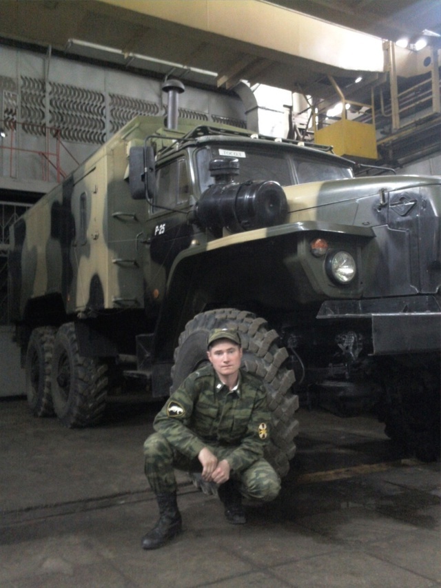    Фоточеллендж «Мой папа – солдат!» придумали и запустили в школе № 8 Когалыма