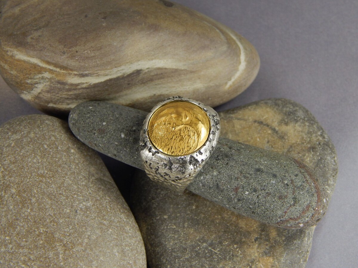 Счастлывый Сон Луны