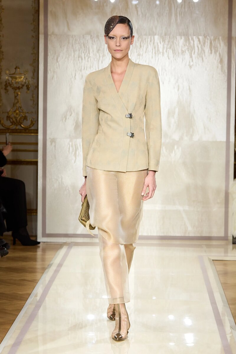Giorgio Armani Spring 2025 Couture