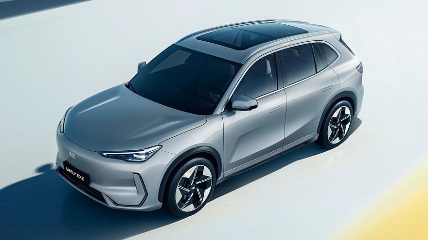    На фото: Geely EX5