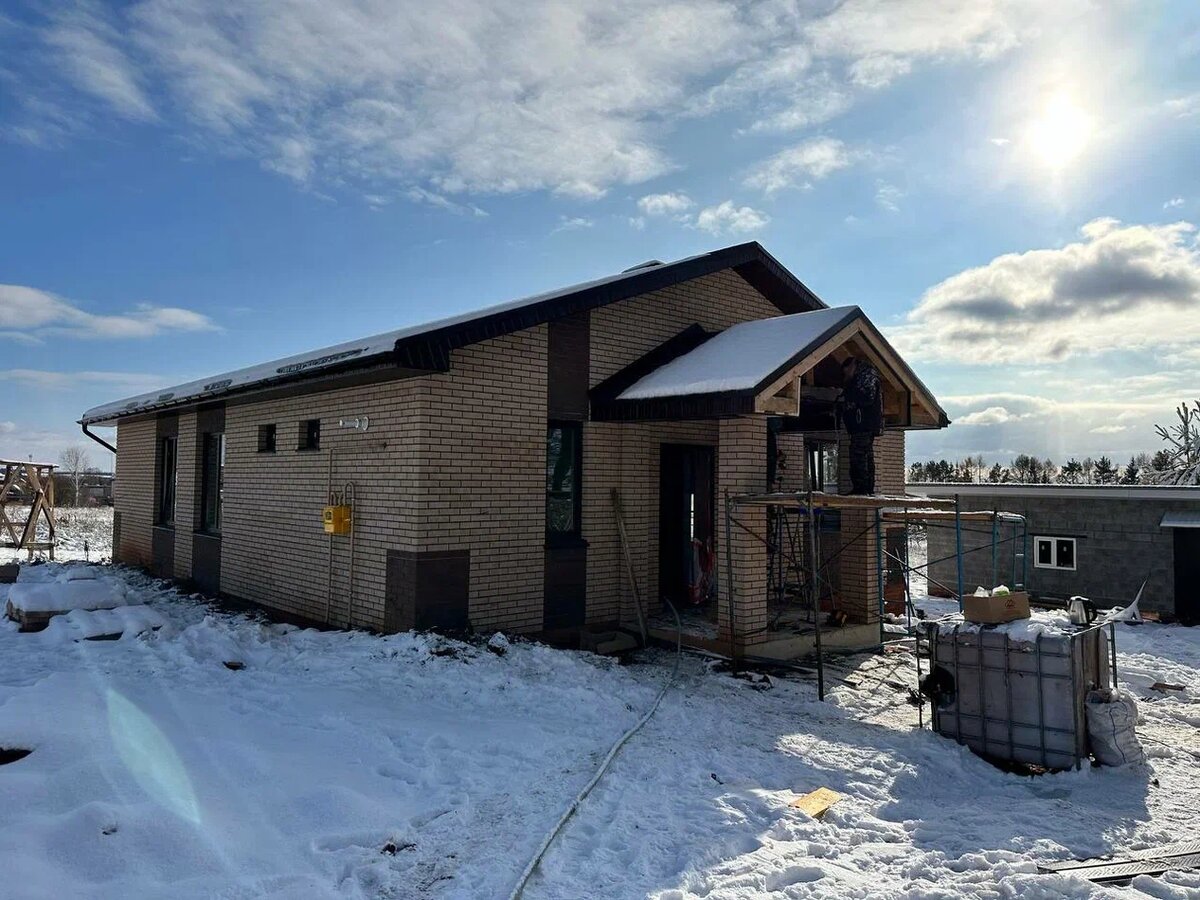 oblicovka-tsokoly-materialy-tehnologii-sovety-po-vypolneniyu-rabot