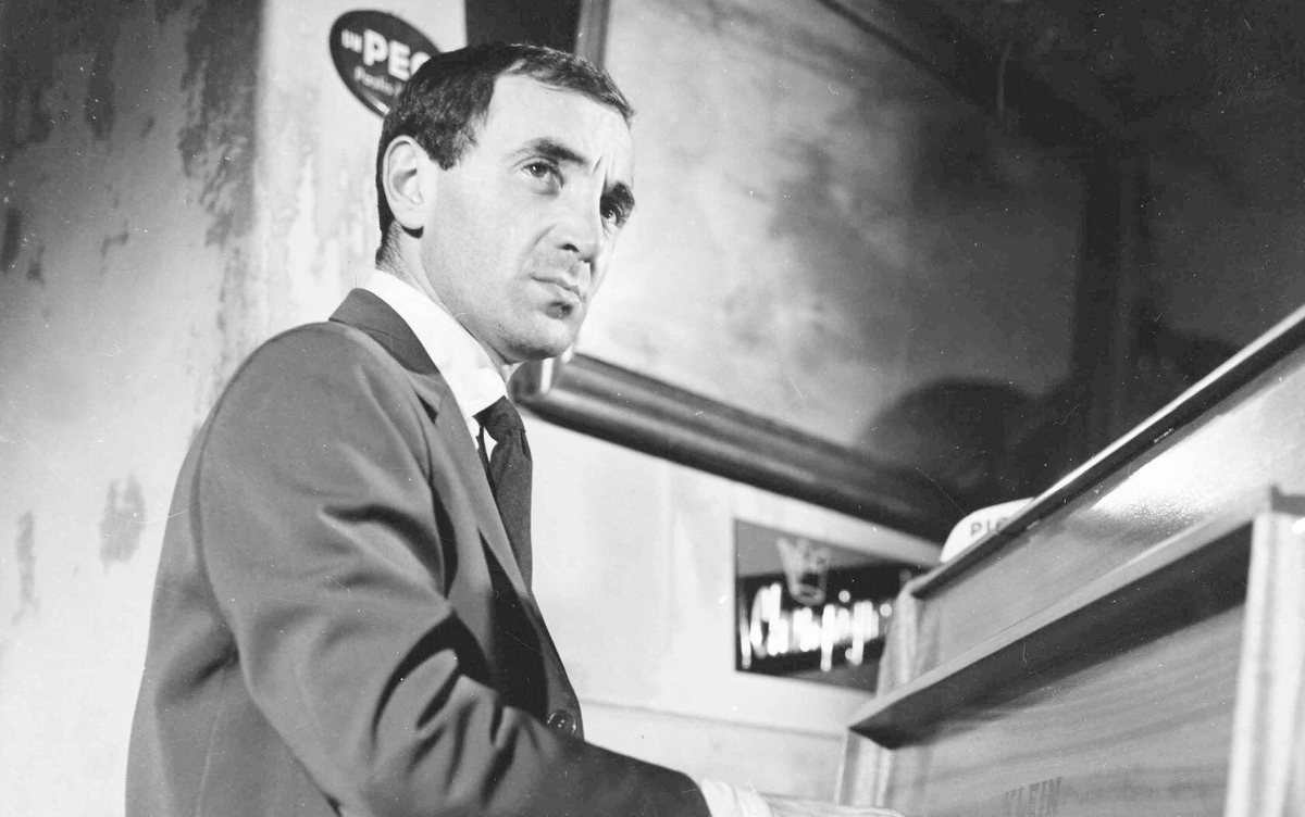 Кадр из фильма. Главный герой Эдвард. 