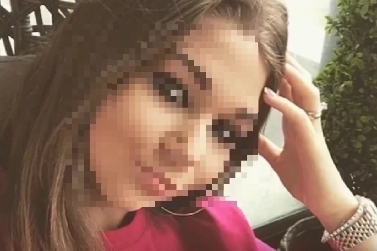    Внучка Виктора Тархова Екатерина.