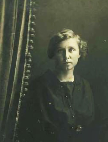 Римма Иванова в период учительства. Источник: rodina-history.ru. Фото: Ставропольский музей-заповедник им. Г.Н. Прозрителева и Г.К. Праве.