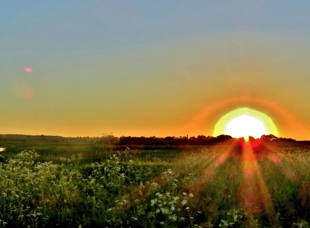 Солнце встает...