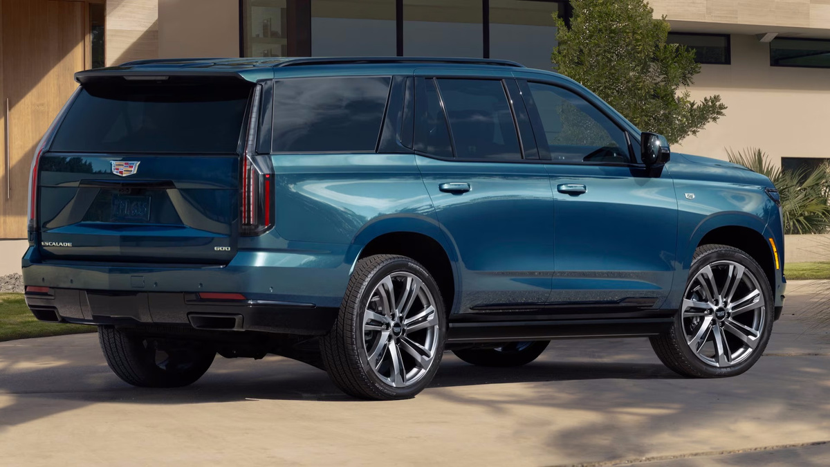 Максимальная комплектация Sport Platinum @General Motors