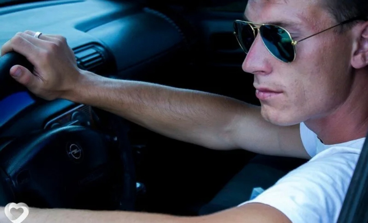 Фото из интернета. Леша ехал домой.