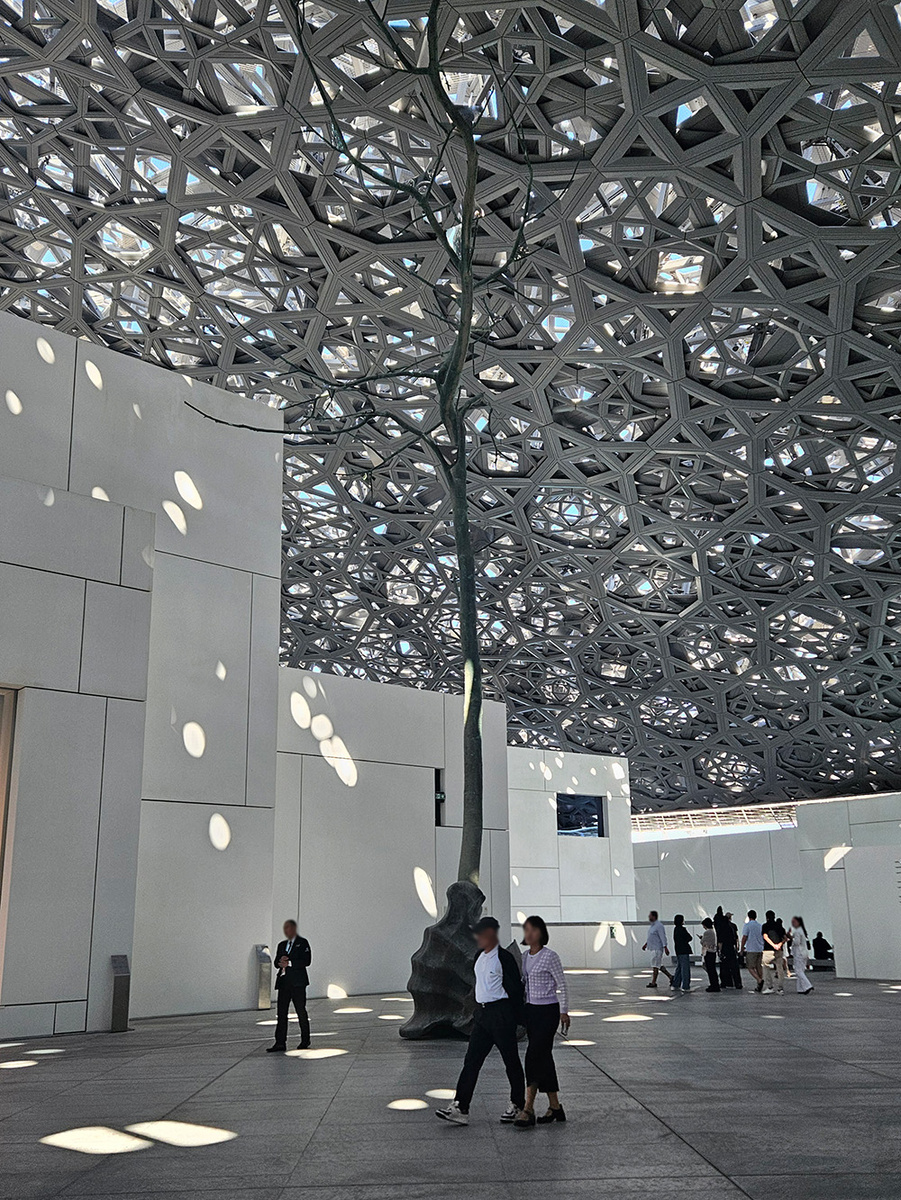 Лувр Абу-Даби. Фотография из личного архива @Галина Терпицкая,2025