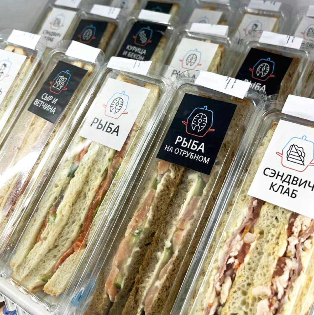 Сэндвичи с нашей кастрюлькой на упаковке