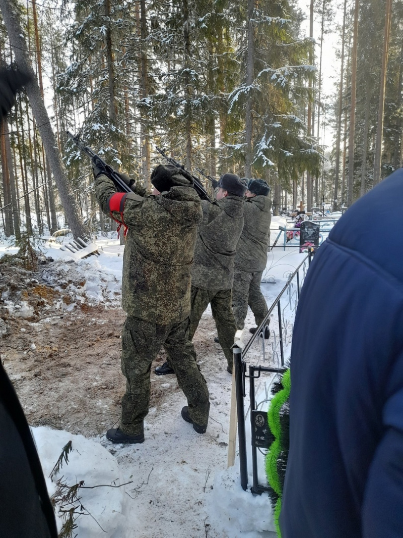    Карелия простилась с Виктором Яшиным, погибшим в зоне СВО администрация Пяльмского сельского поселения