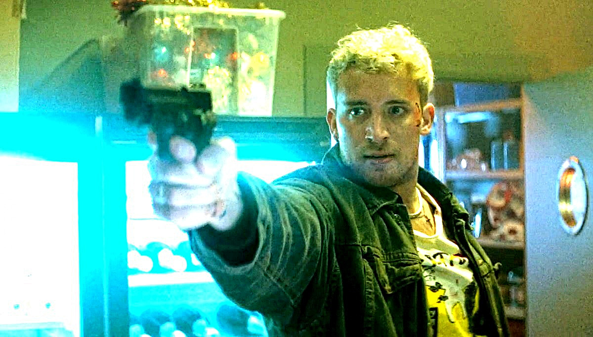 А ведь Йонас Блоке сыграл у Бессона в "Валериане..." аж две роли - да только кто их помнит? 