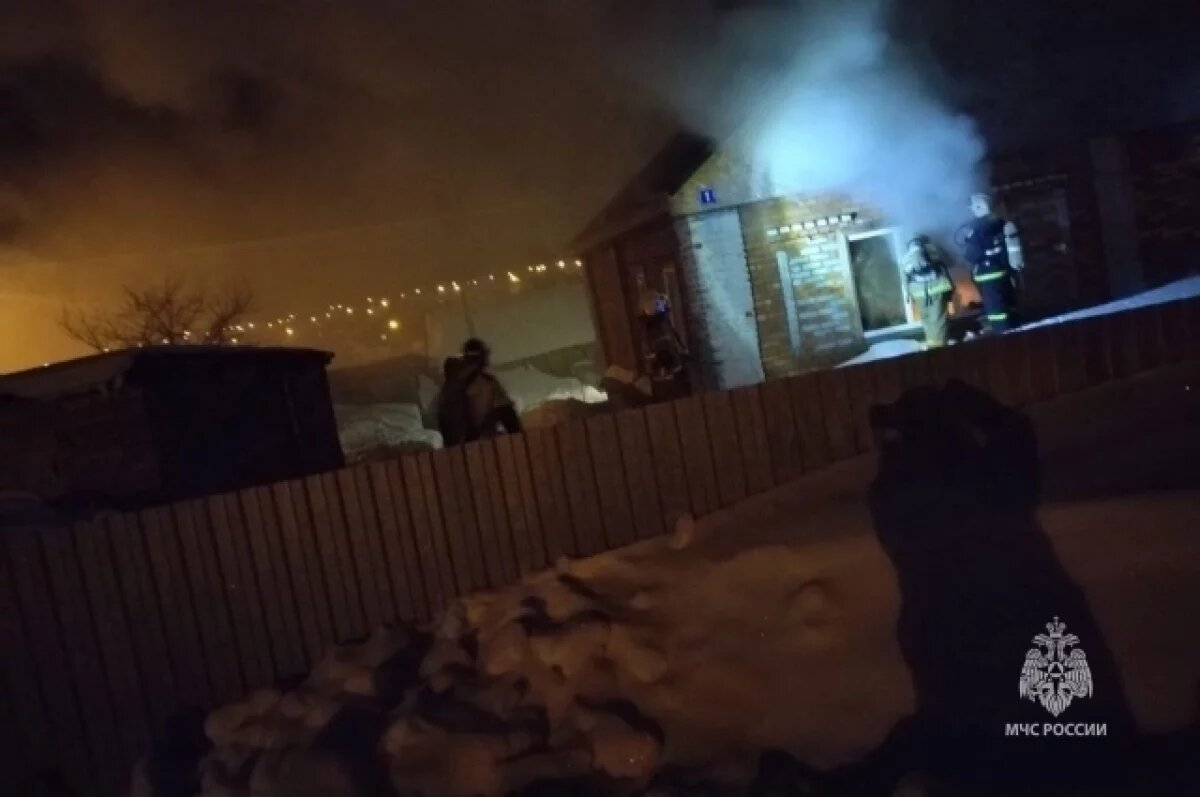    Куривший дома житель Башкирии попал в реанимацию после пожара