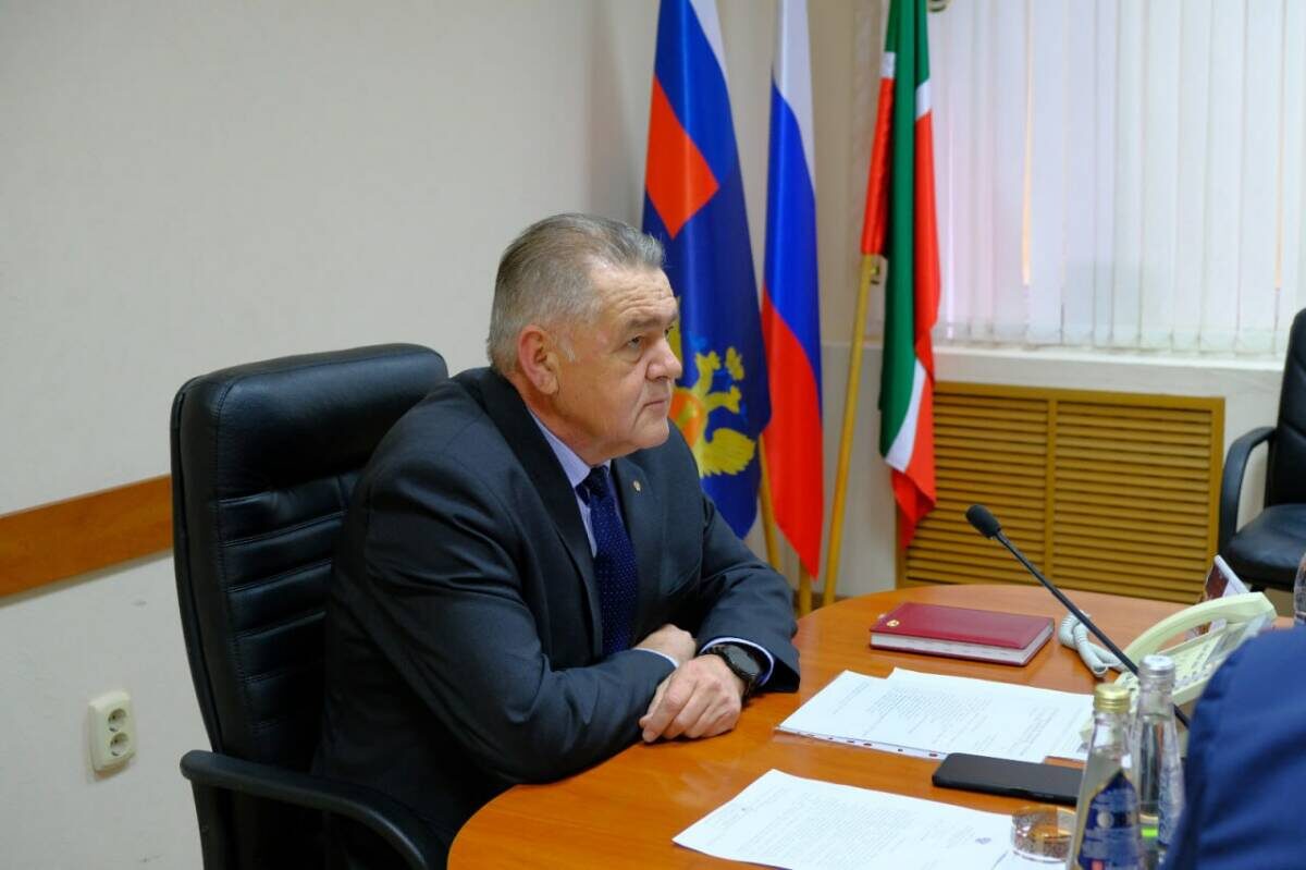 ​Альберт Шамсунов: «Все храмы и мечети строились руками осужденных, иконы тоже пишут сами, сами вырезают киоты». Фото: пресс-служба УФСИН России по РТ