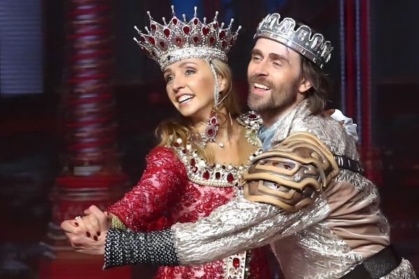    Татьяна Навка и Петр Чернышев, фото: соцсети