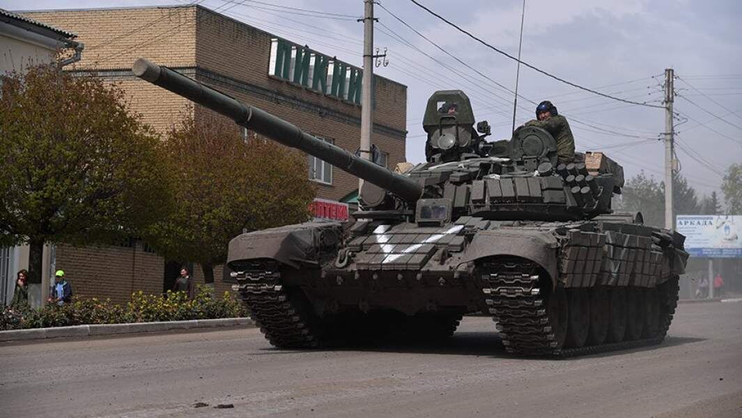 Танк Т-72Б3 на улицах города. Фото: РИА Новости/Виктор Антонюк