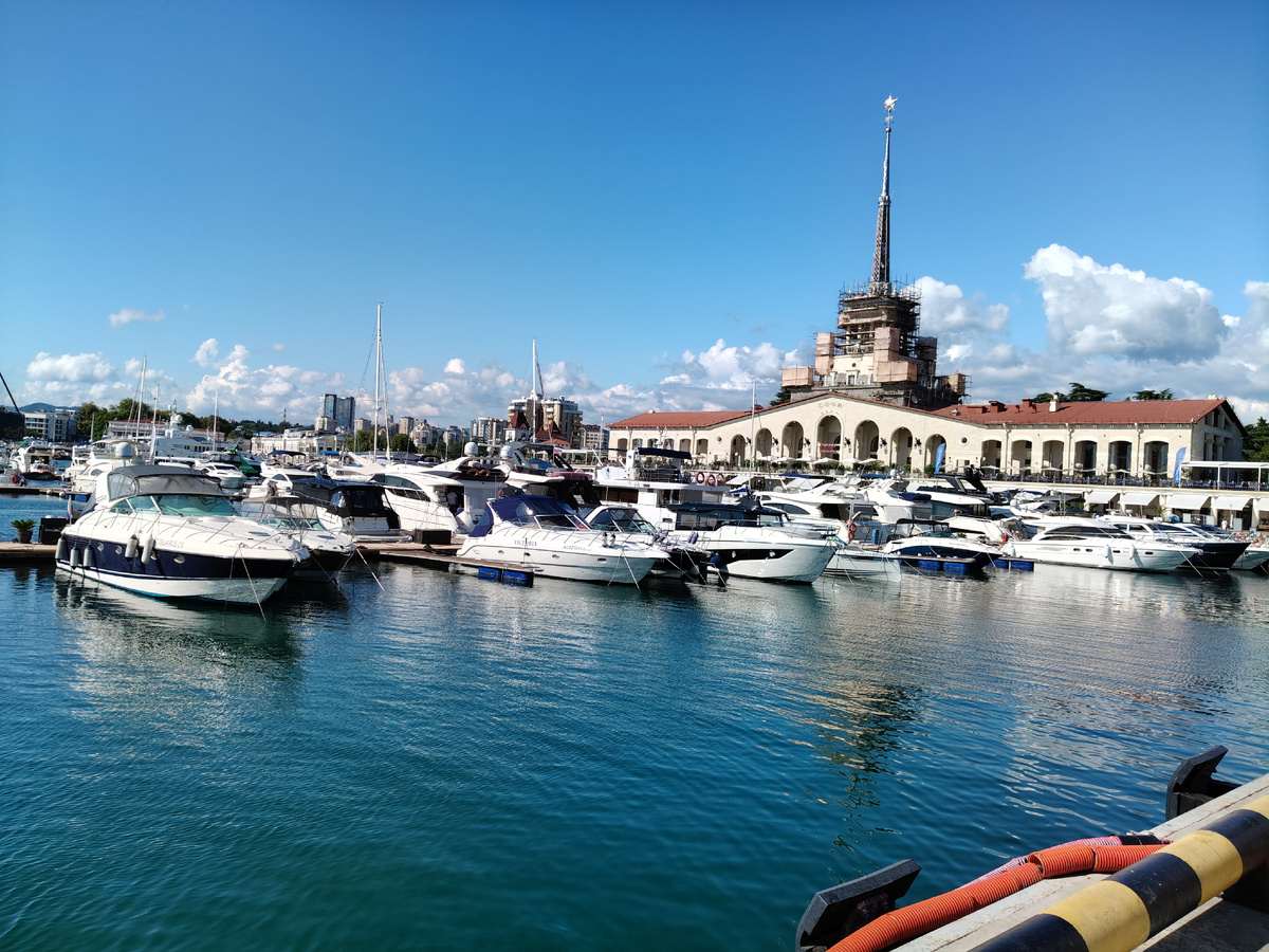 Морской вокзал города Сочи