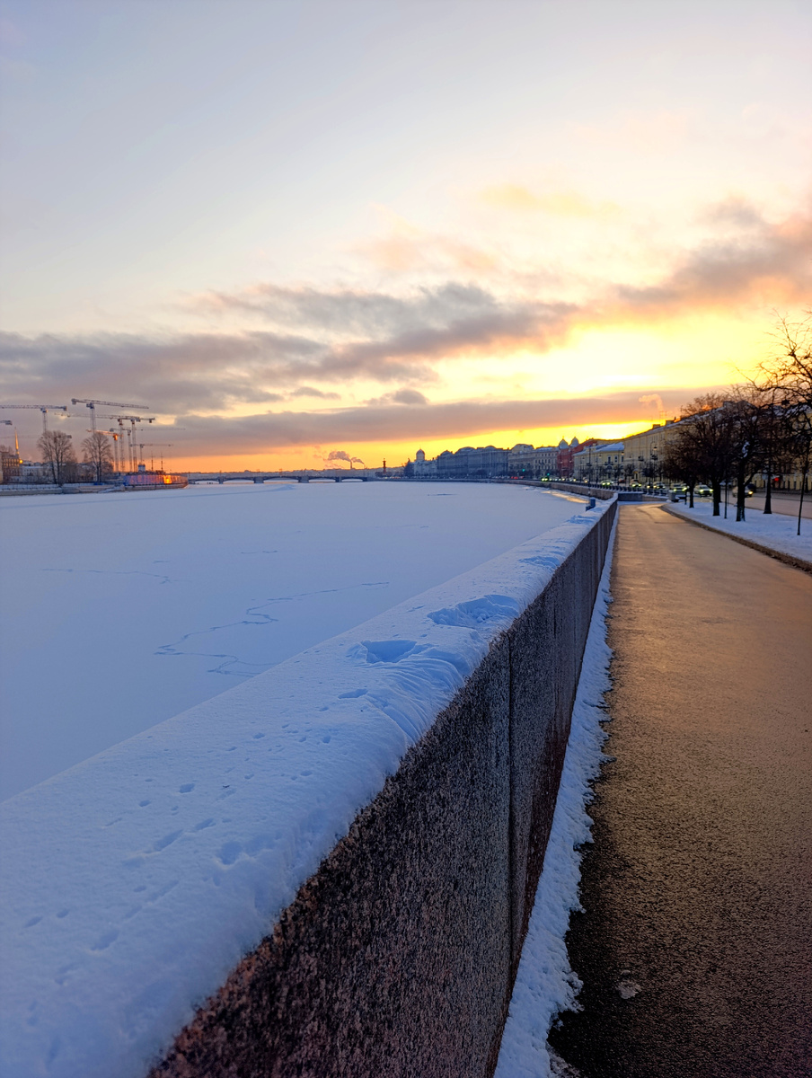 Набережная Макарова.