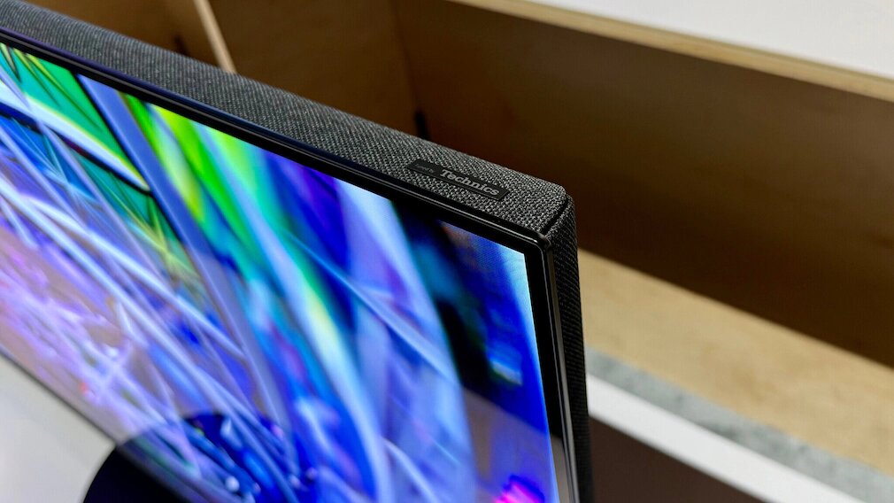 OLED телевизор Z95B c аккустикой от Technics / Фото Panasonic Global