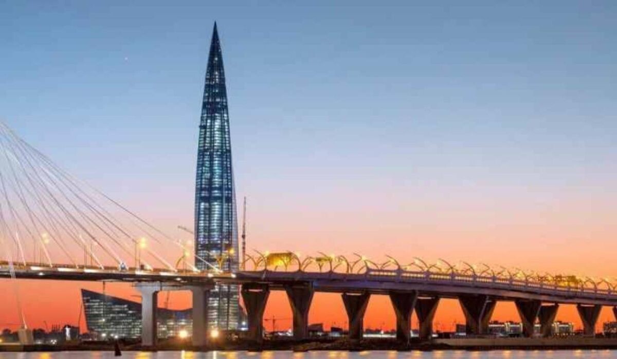     Санкт-Петербург. Источник: rbc.ru Автор фото: Olga Visavi