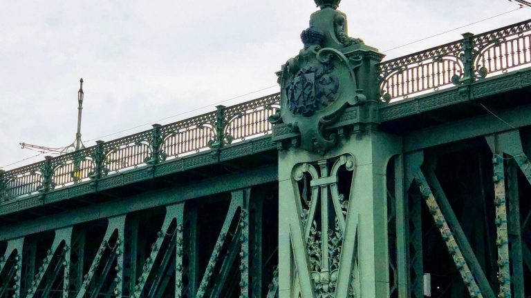    Фото: Alice Butenko / Unsplash.com Ксения Смирнова