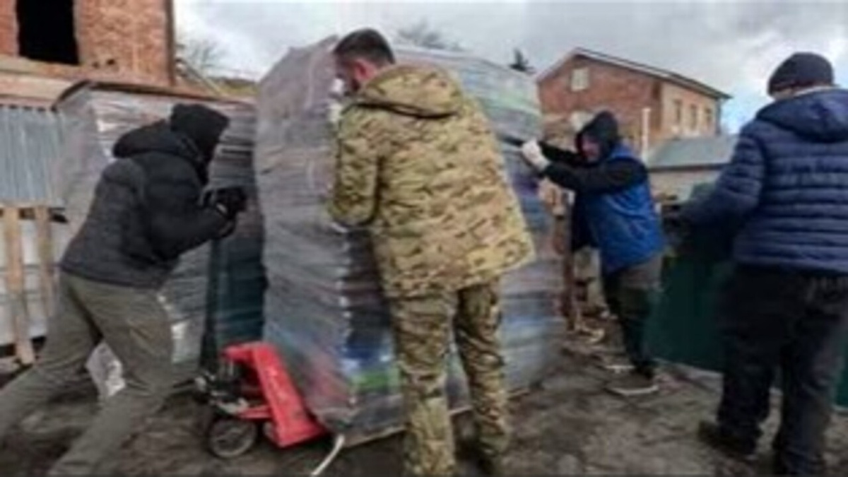    В Курске волонтеры-предприниматели объединили усилия, чтобы закрывать нужды переселенцев и военных