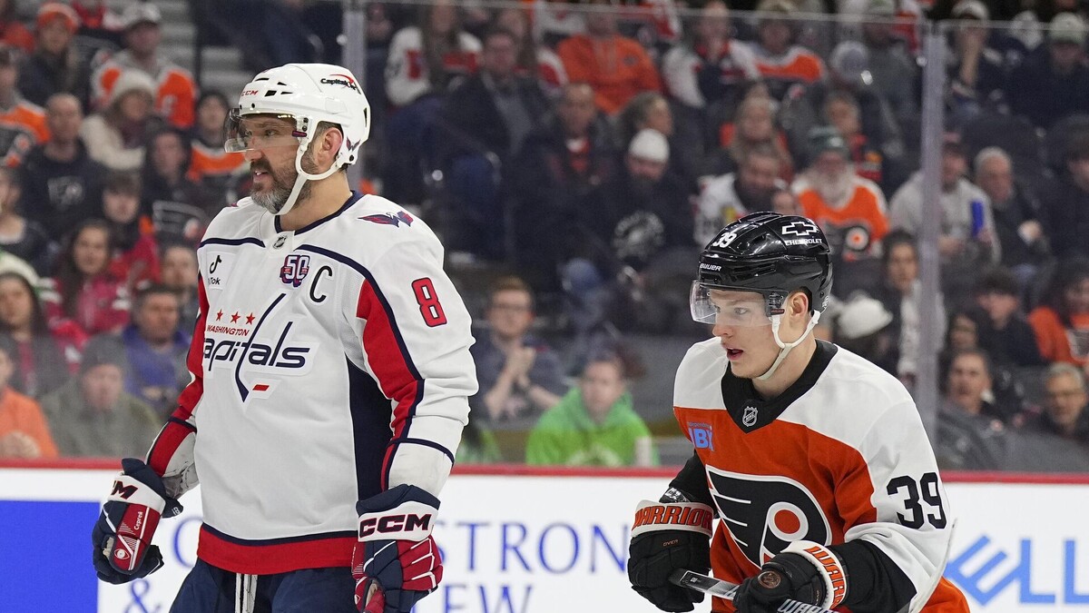 Овечкин и Мичков . фото: картинки яндекса.