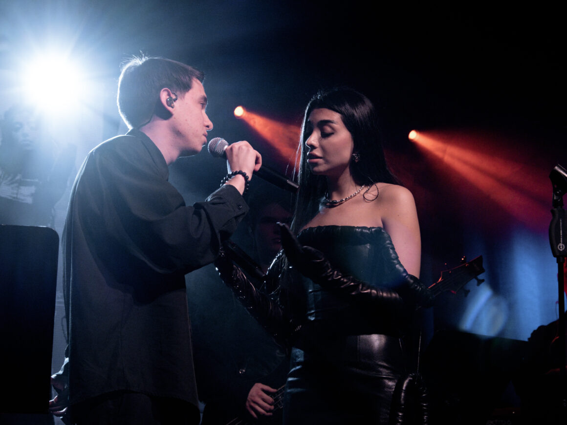    Нонна Еганян и Семен Полищук Freedom Strength Beauty