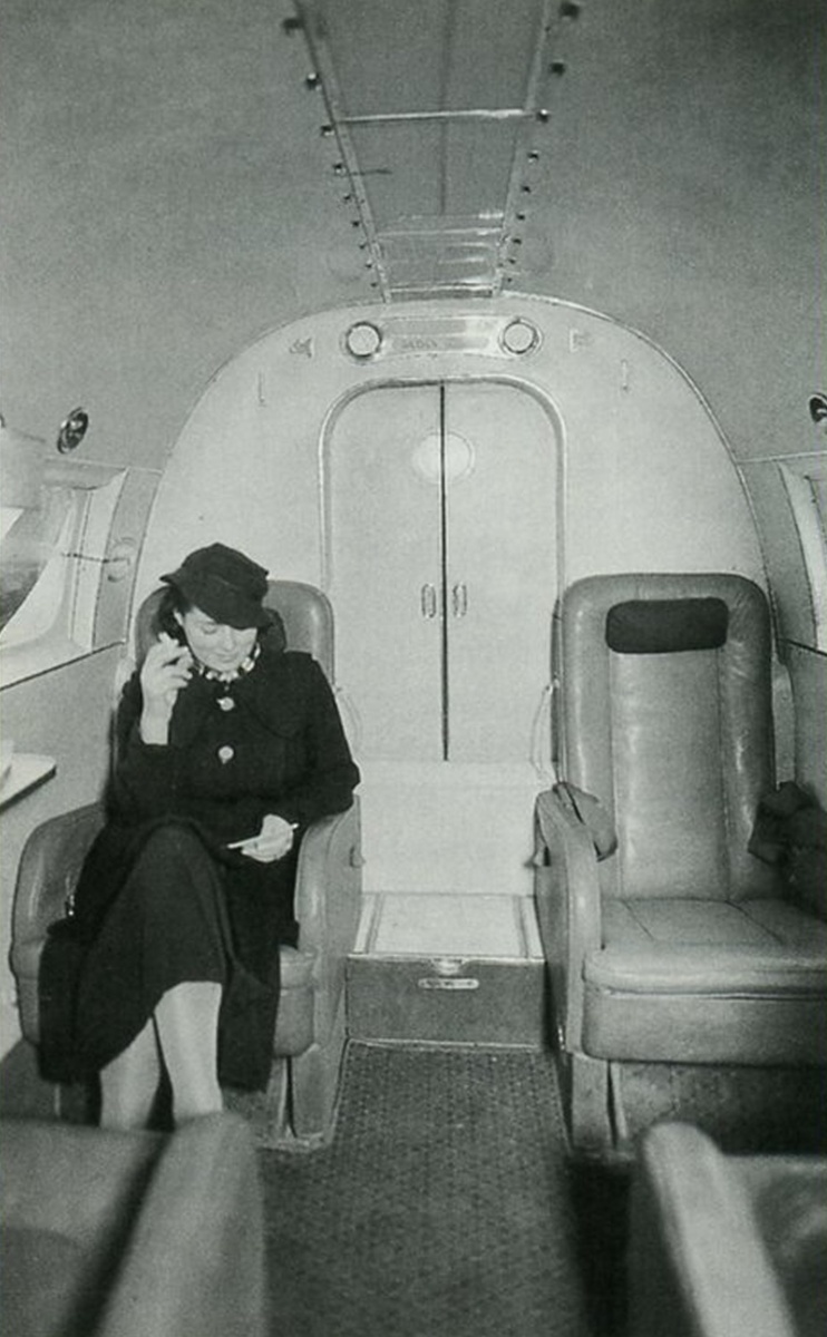 комфортабельный пассажирский салон самолета Heinkel He 111. Снимок Lufthansa