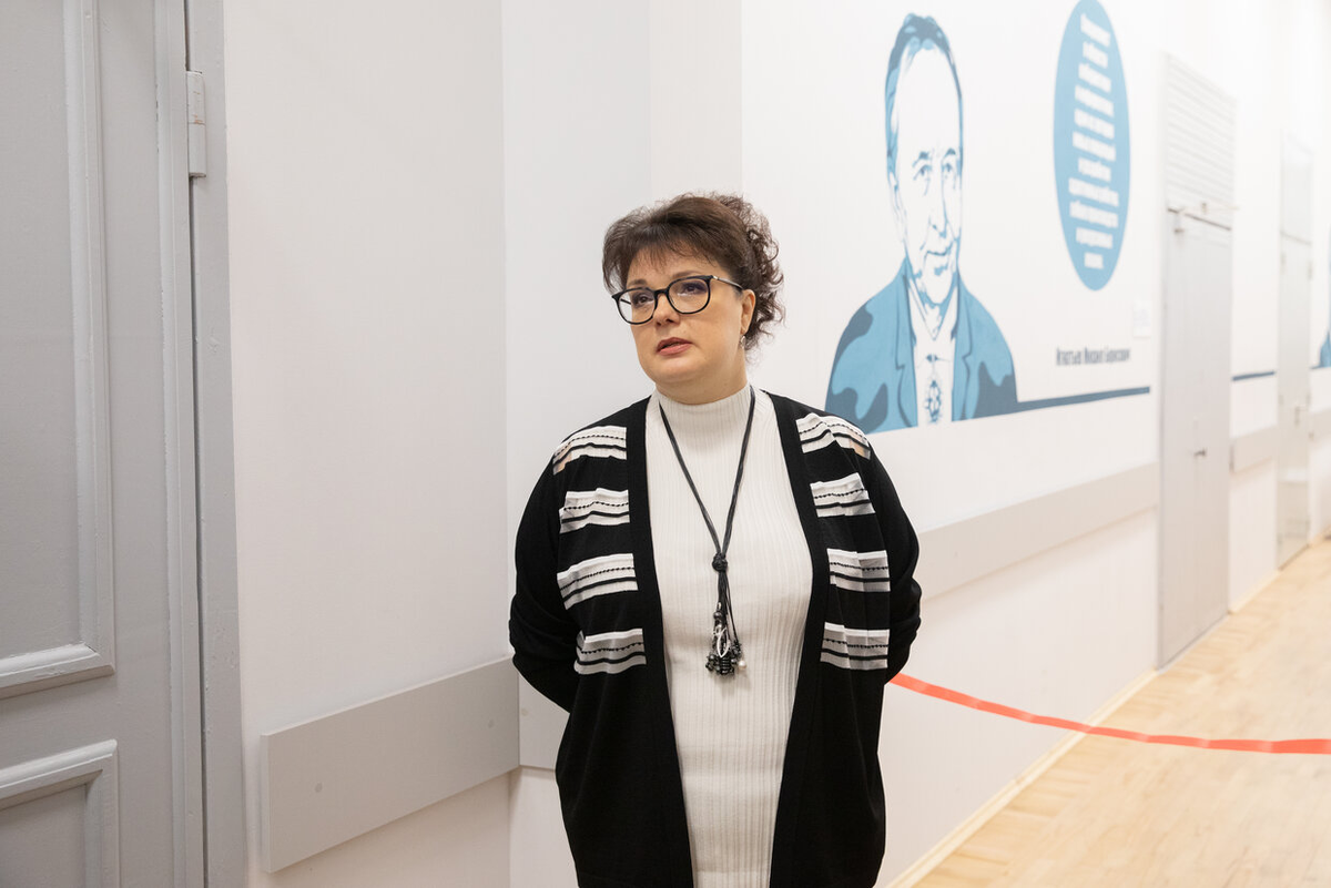 Ректор ГУАП Ю.А. Антохина на торжественном открытии Коридора науки