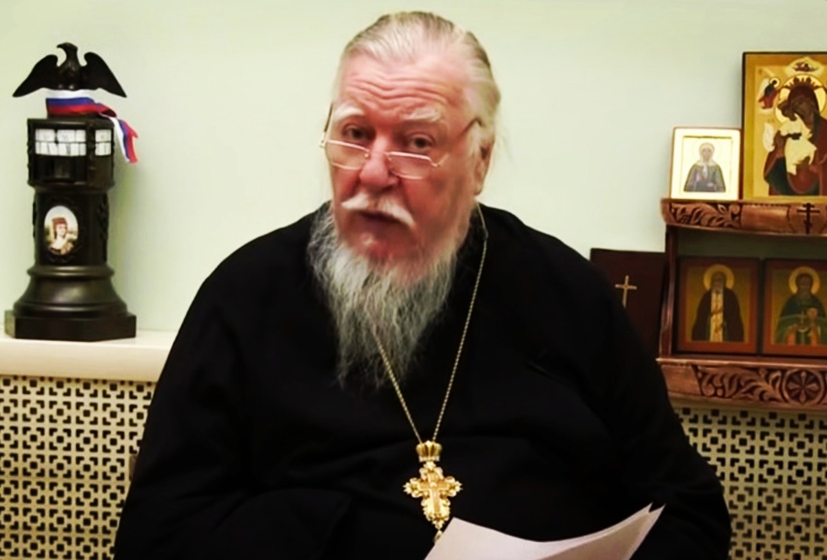 Димитрий Смирнов (07.03.1951 — 21.10.2020 гг.) — протоиерей, церковный и общественный деятель.