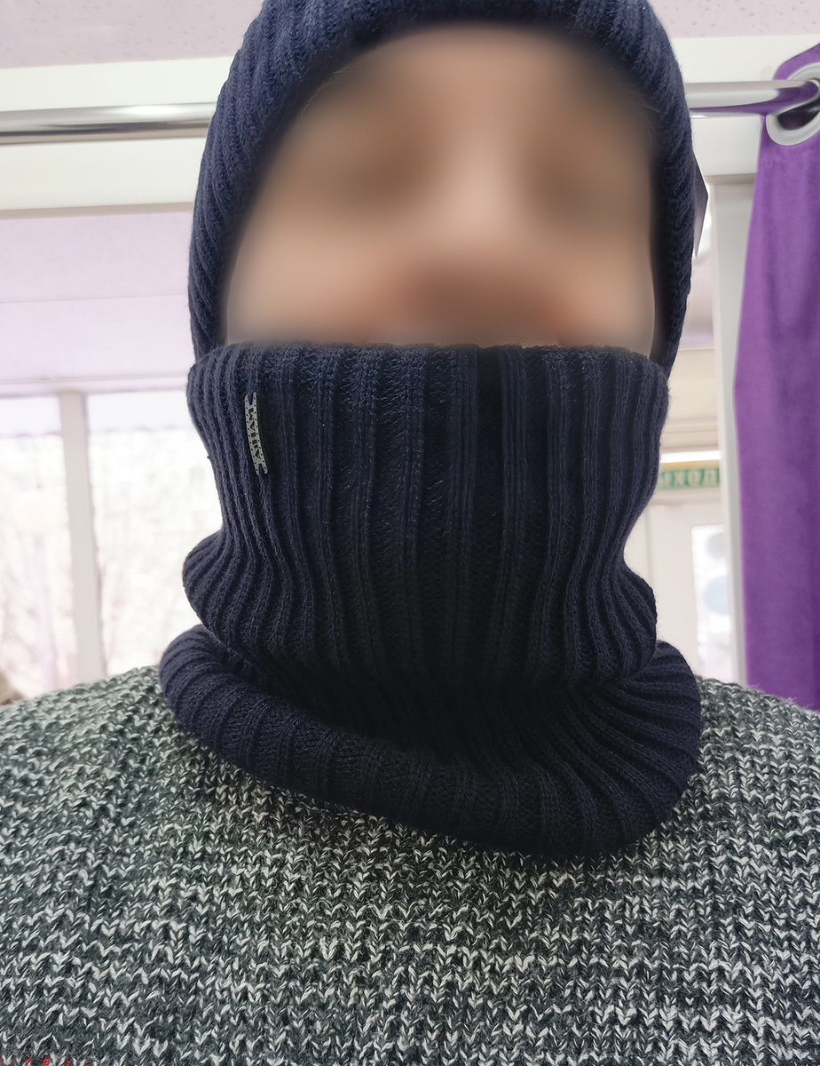 Быстро пришло, не задрипаный примерками комплект, новый. 