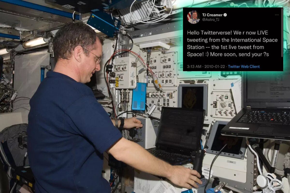 В 2010 году астронавт Тимоти Кример (США) отправил первый в истории твит из космоса.