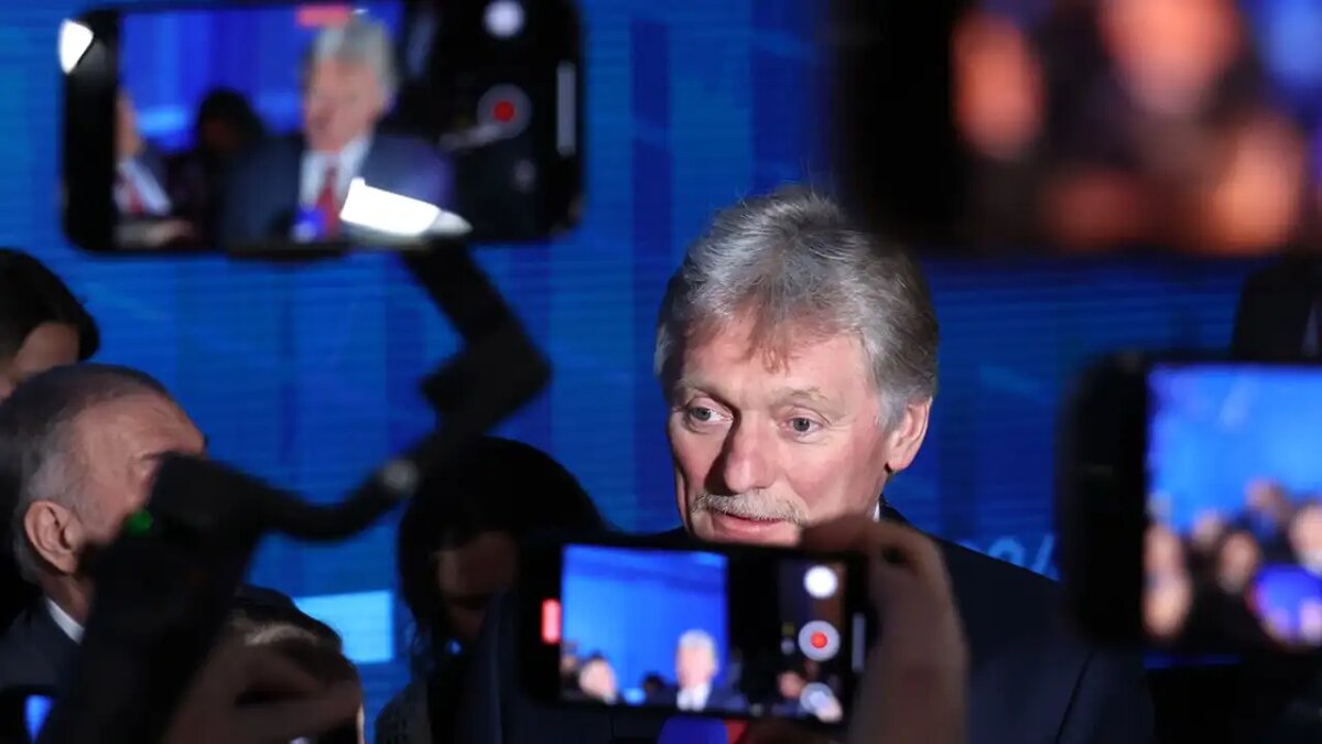    Пресс-секретарь президента России Дмитрий Песков.