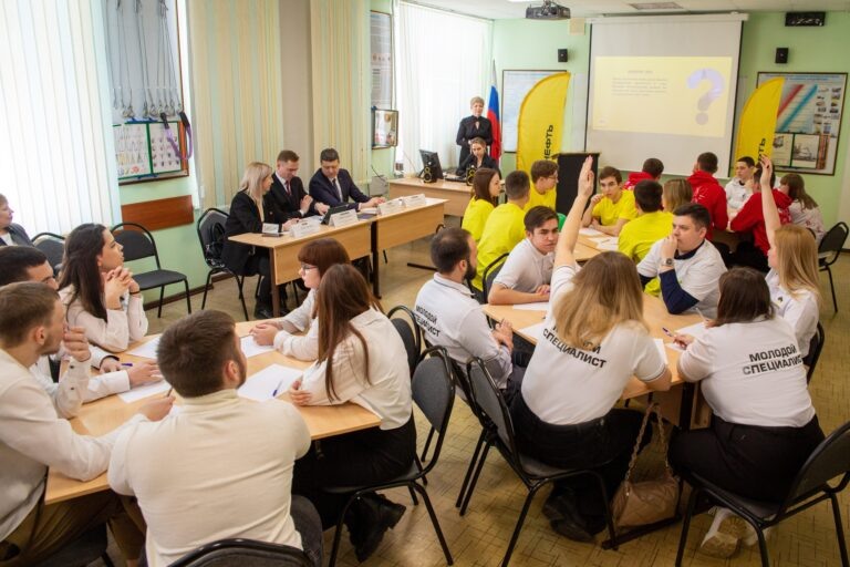    Битва умов. Оренбургские нефтяники провели «Брейн-ринг» к Дню российской науки Белов Михаил Александрович