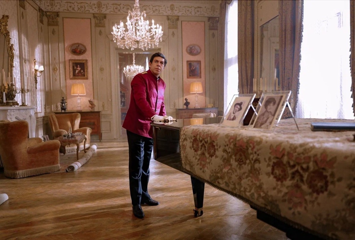 Камердинер (Пьерфранческо Фавино). 