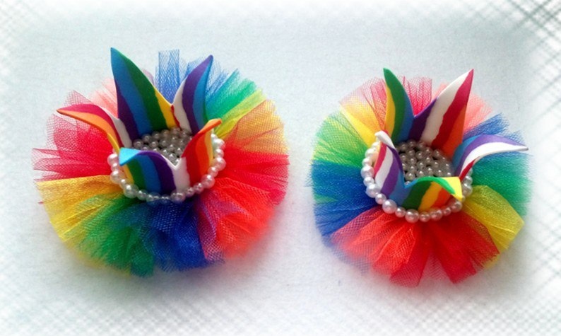 Мои работы. Использован радужный фоамиран